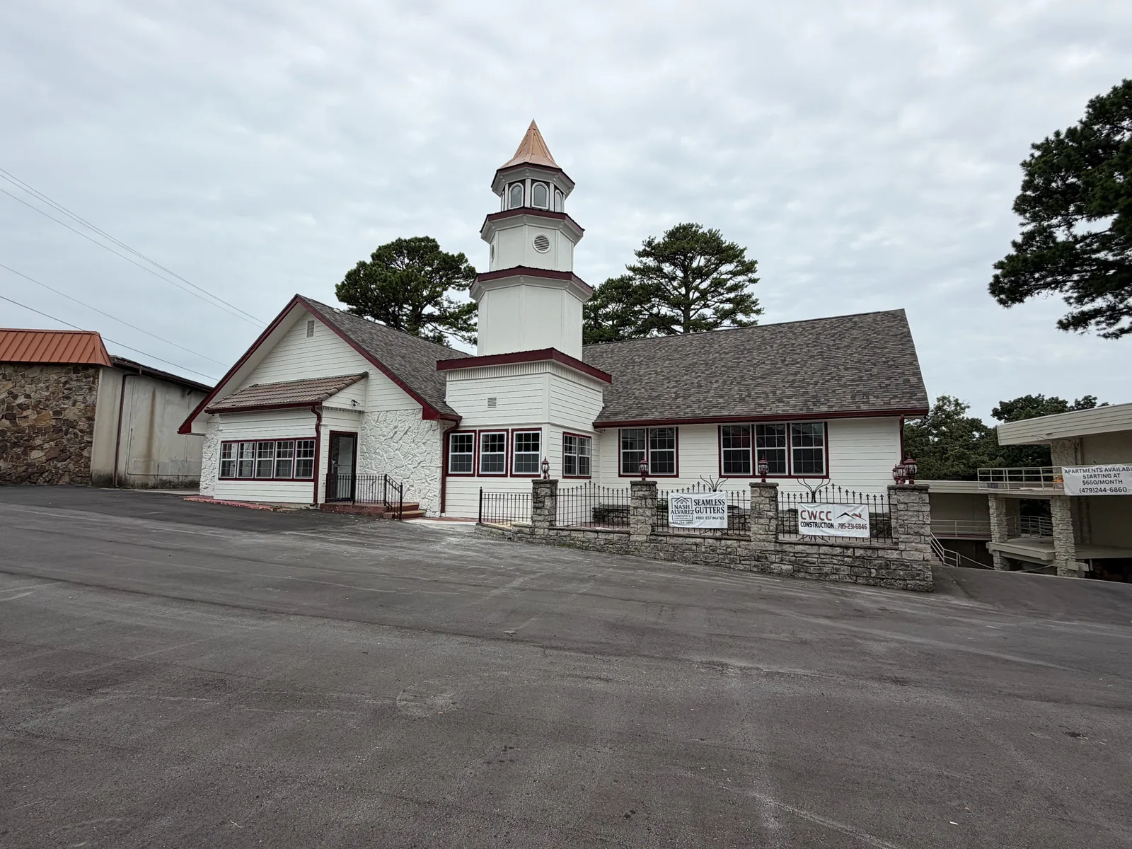 Commercial Exterior & Covered Walkway — Commercial Exterior & Covered Walkway